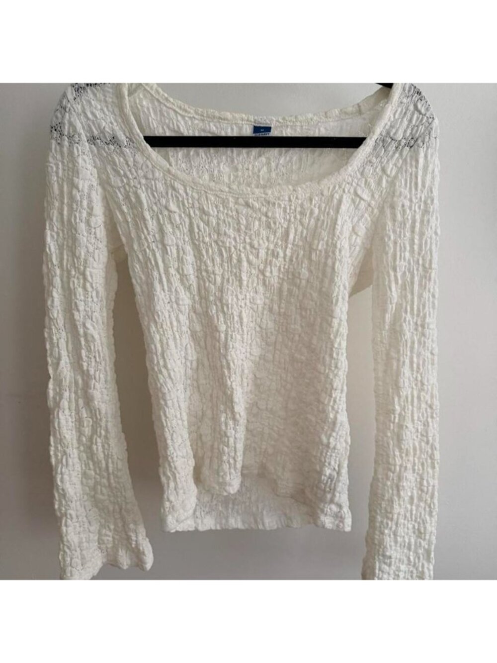 Old Navy white floral scoop neck top